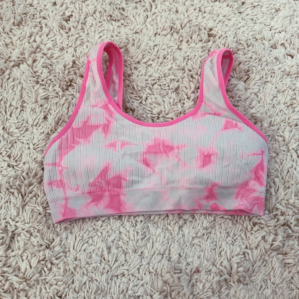 neon pink sports and longe bra